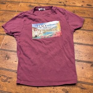 Nikibiki NIKKIE Los Angeles Italy Amalfi Coast Graphic Tee Maroon Small